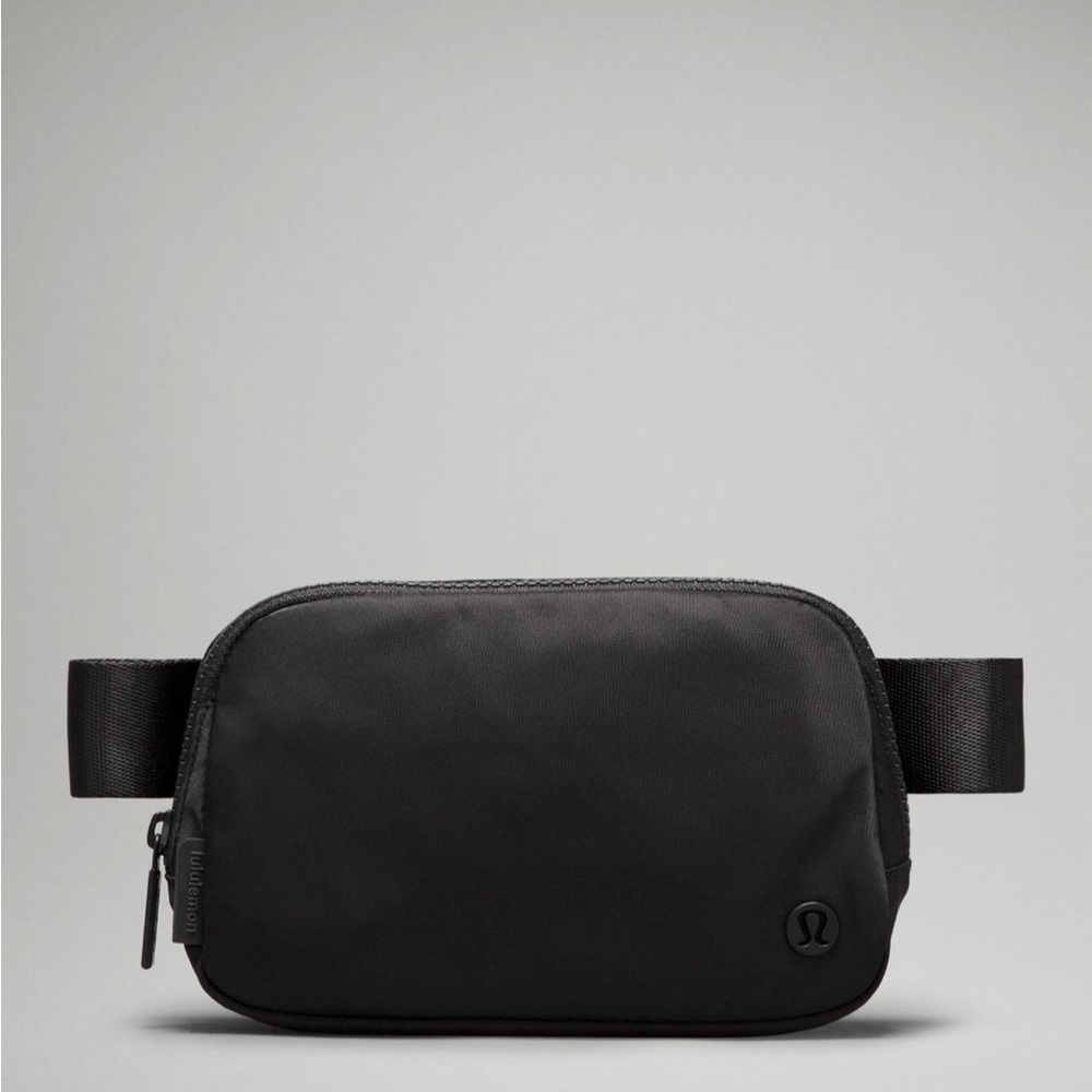 lululemon Black Belt Bag